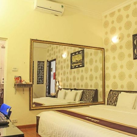 A25 Hotel - 38 Hang Thiec Hanoi Zewnętrze zdjęcie