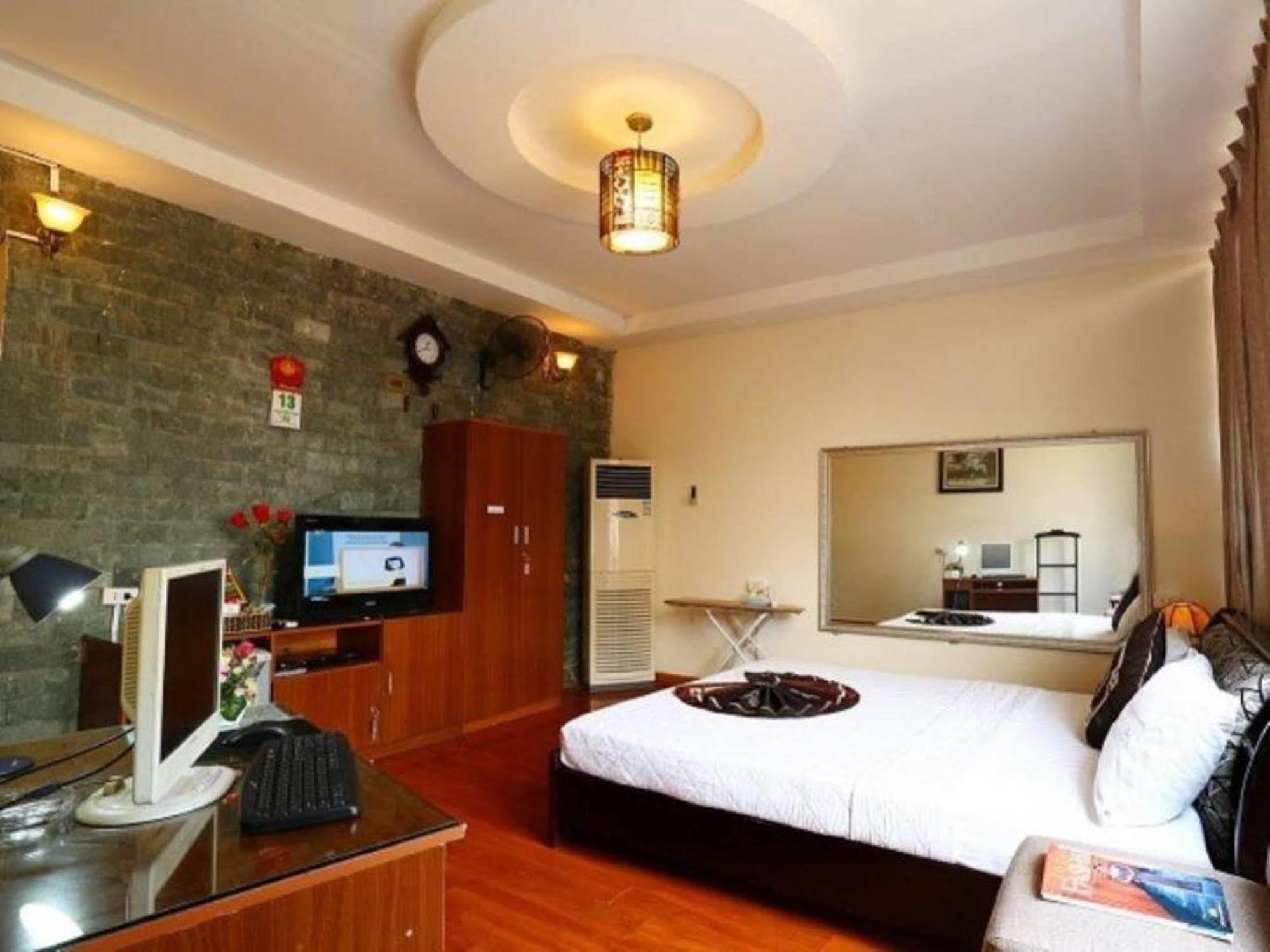 A25 Hotel - 38 Hang Thiec Hanoi Zewnętrze zdjęcie