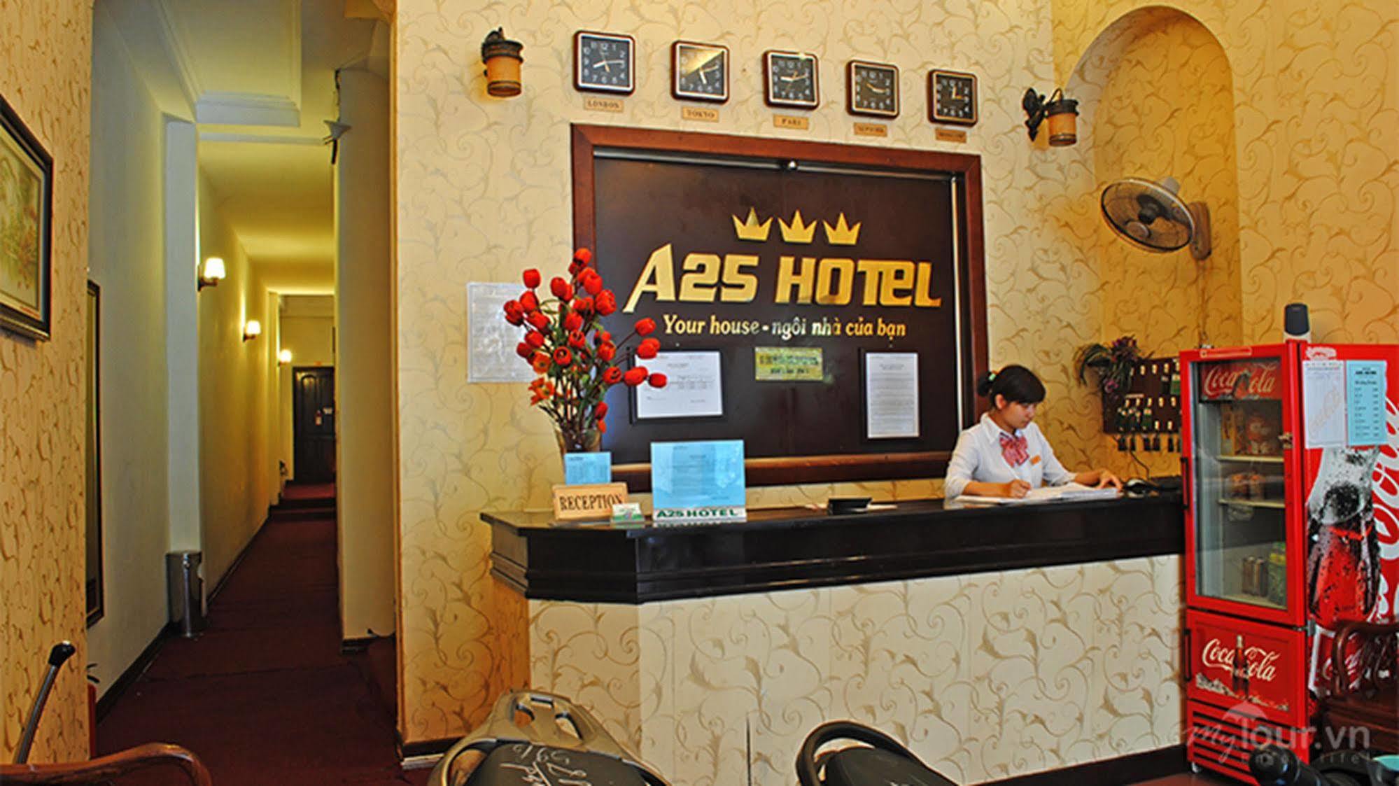 A25 Hotel - 38 Hang Thiec Hanoi Zewnętrze zdjęcie